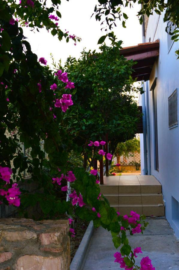 United Blue Resorts - White Sand Karteros Exterior foto