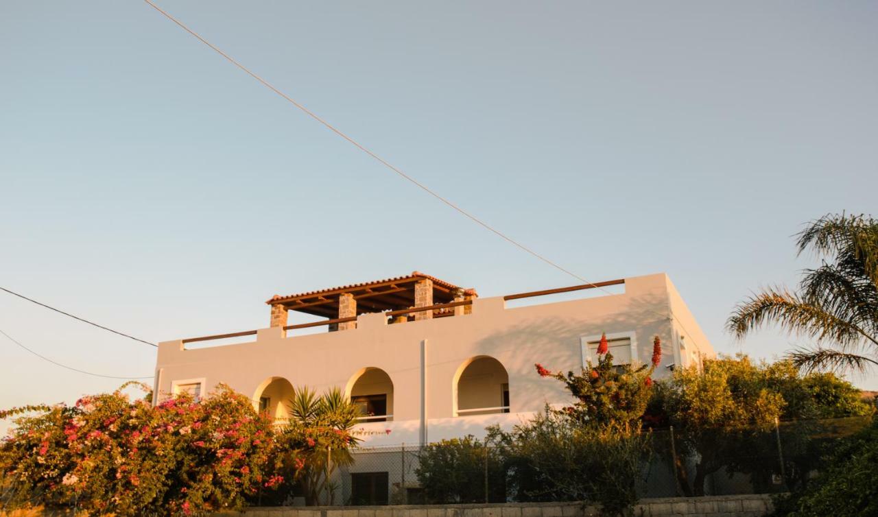 United Blue Resorts - White Sand Karteros Exterior foto