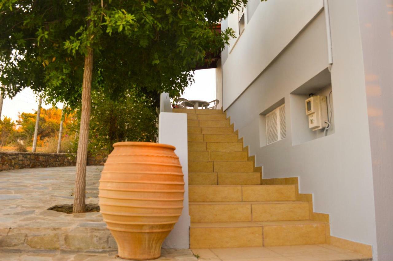 United Blue Resorts - White Sand Karteros Exterior foto